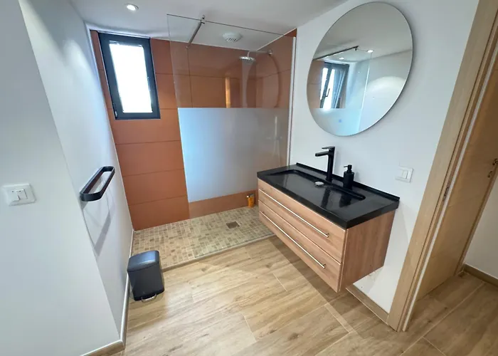 Villa Santa Giulia 240m2 Classee 5 Etoiles Vue 180 Degres Porto-Vecchio (Corsica)