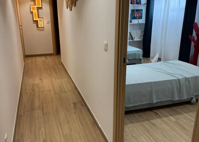 Santa Giulia 240m2 Classee 5 Etoiles Vue 180 Degres *