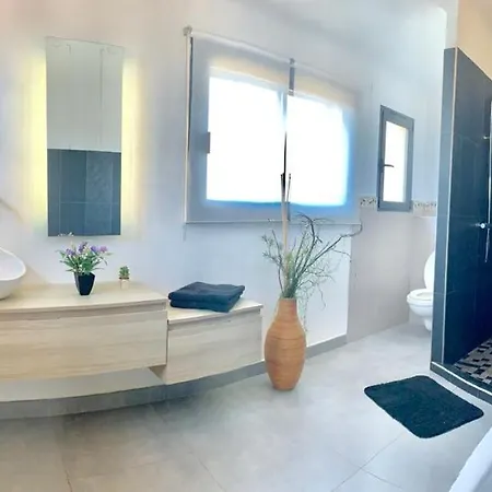 Villa Santa Giulia 240m2 Classee 5 Etoiles Vue 180 Degres *