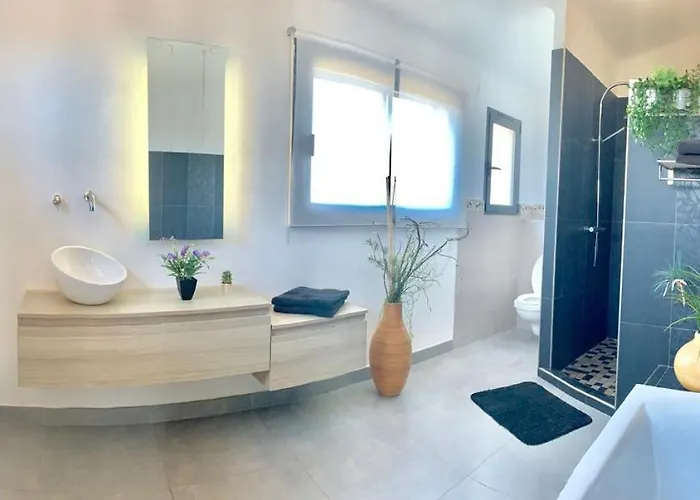 Villa Santa Giulia 240m2 Classee 5 étoiles Vue 180 Degrès *