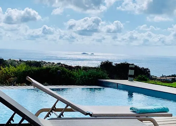 Santa Giulia 240m2 Classee 5 étoiles Vue 180 Degrès Villa