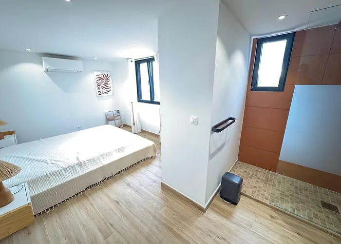 Santa Giulia 240m2 Classee 5 étoiles Vue 180 Degrès Porto Vecchio